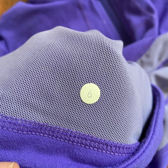 Lululemon RARE Catch Me Air Shape Up Jacket Zip Mesh Panel Size 6 - Picture 5 of 9